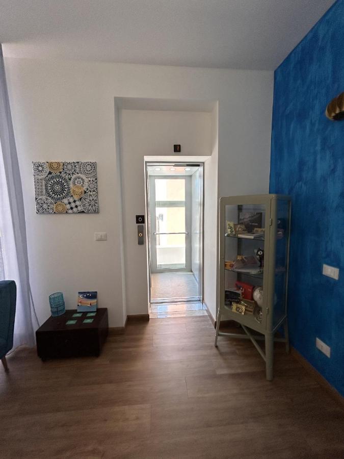 La Casa Di Matilde Hotell Barcellona-Pozzo di Gotto Exteriör bild