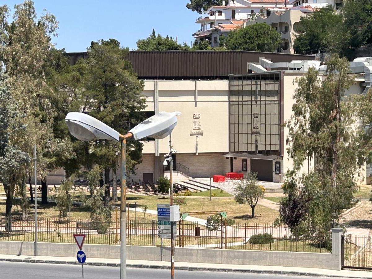 La Casa Di Matilde Hotell Barcellona-Pozzo di Gotto Exteriör bild