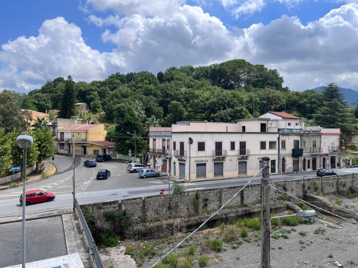 La Casa Di Matilde Hotell Barcellona-Pozzo di Gotto Exteriör bild