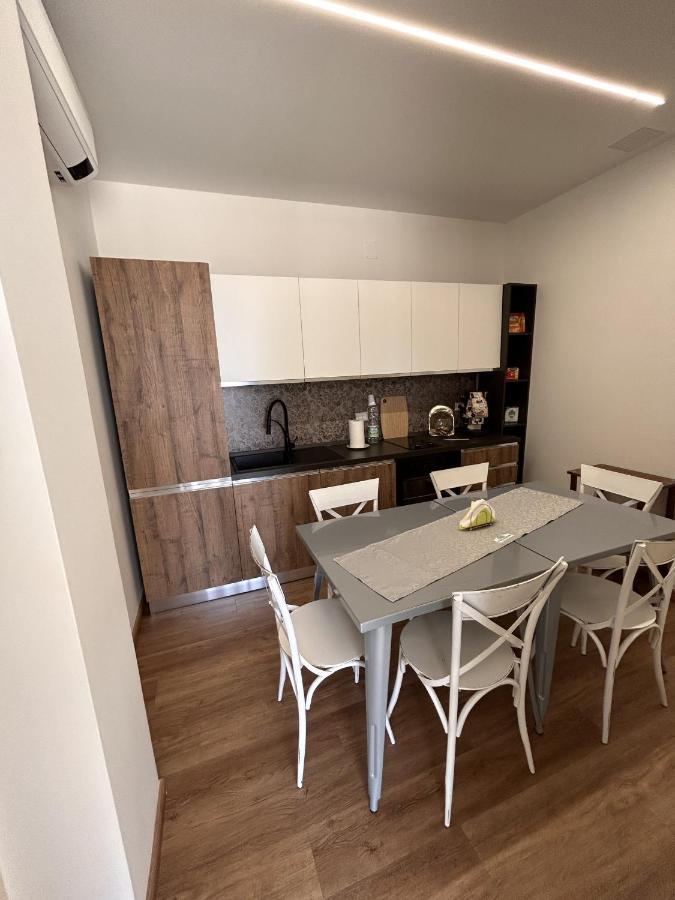 La Casa Di Matilde Hotell Barcellona-Pozzo di Gotto Exteriör bild